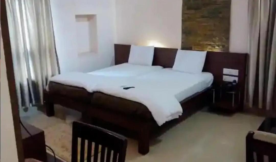 Badami Heritage Resort Extérieur photo