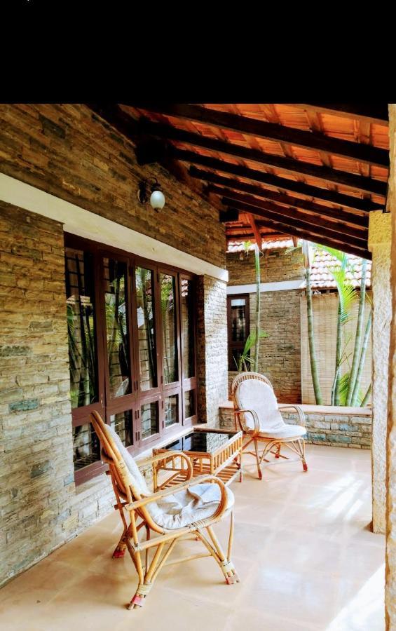 Badami Heritage Resort Extérieur photo