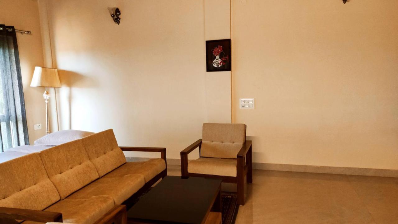 Badami Heritage Resort Extérieur photo